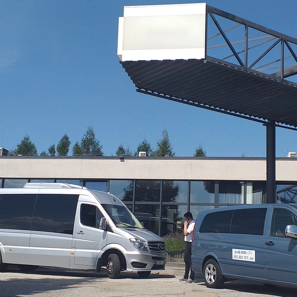 Wynajem autokaru do transportu na stadiony Wynajem autokaru do transportu na stadiony